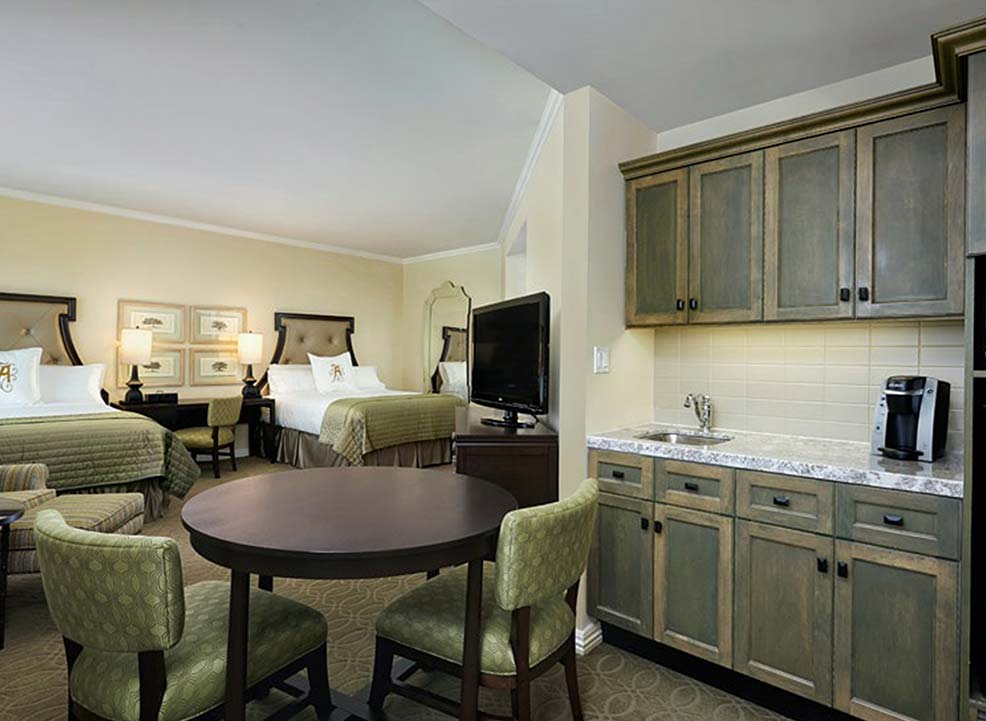 Algonquin Studio at New Brunswick